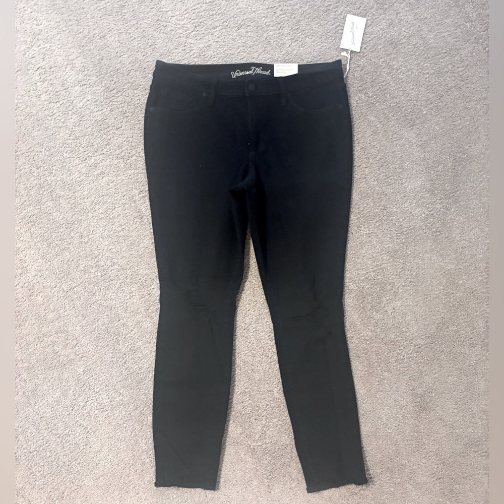 Universal Threads Black Skinny Jeans
